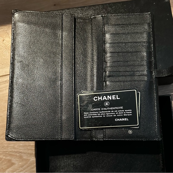 Authentic Chanel Sevruga Continental interlocking long wallet in box - Picture 2 of 11